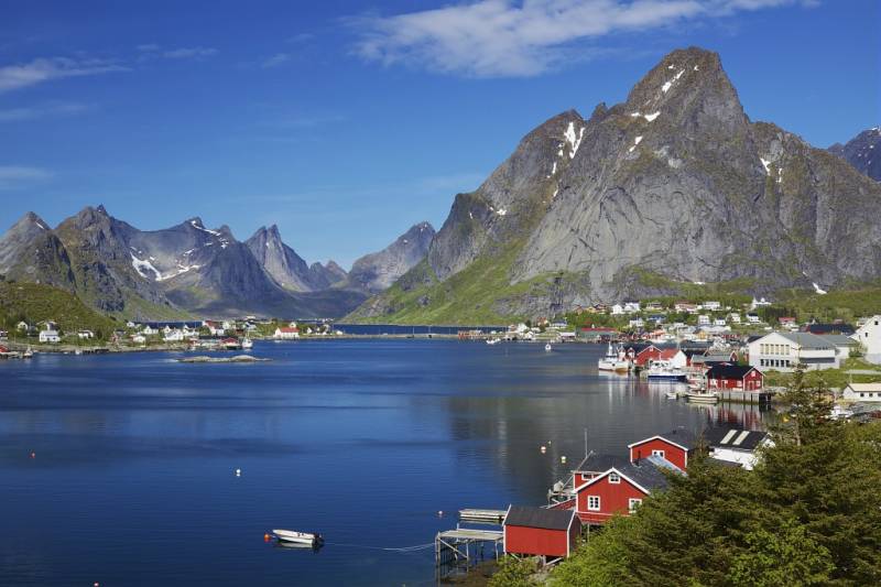 CROISIÈRE 12 JOURS :  FJORDS DE NORVÈGE, ÎLES LOFOTEN ET CAP NORD