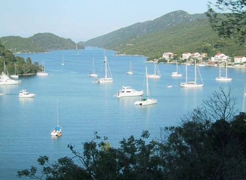 CROISIÈRE EN CROATIE AUX ÎLES ELAPHITES À BORD DU MS MENDULA