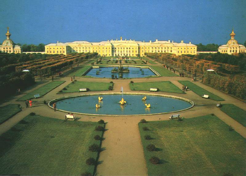 SÉJOUR À SAINT-PETERSBOURG : LA MAGIE DES NUITS BLANCHES